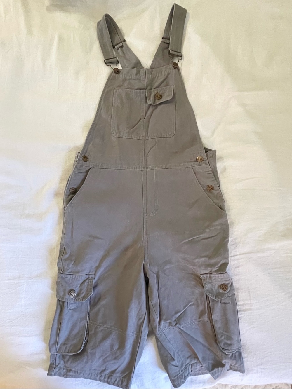 Grey cargo pockets long shorts overalls with adjustable straps size 2